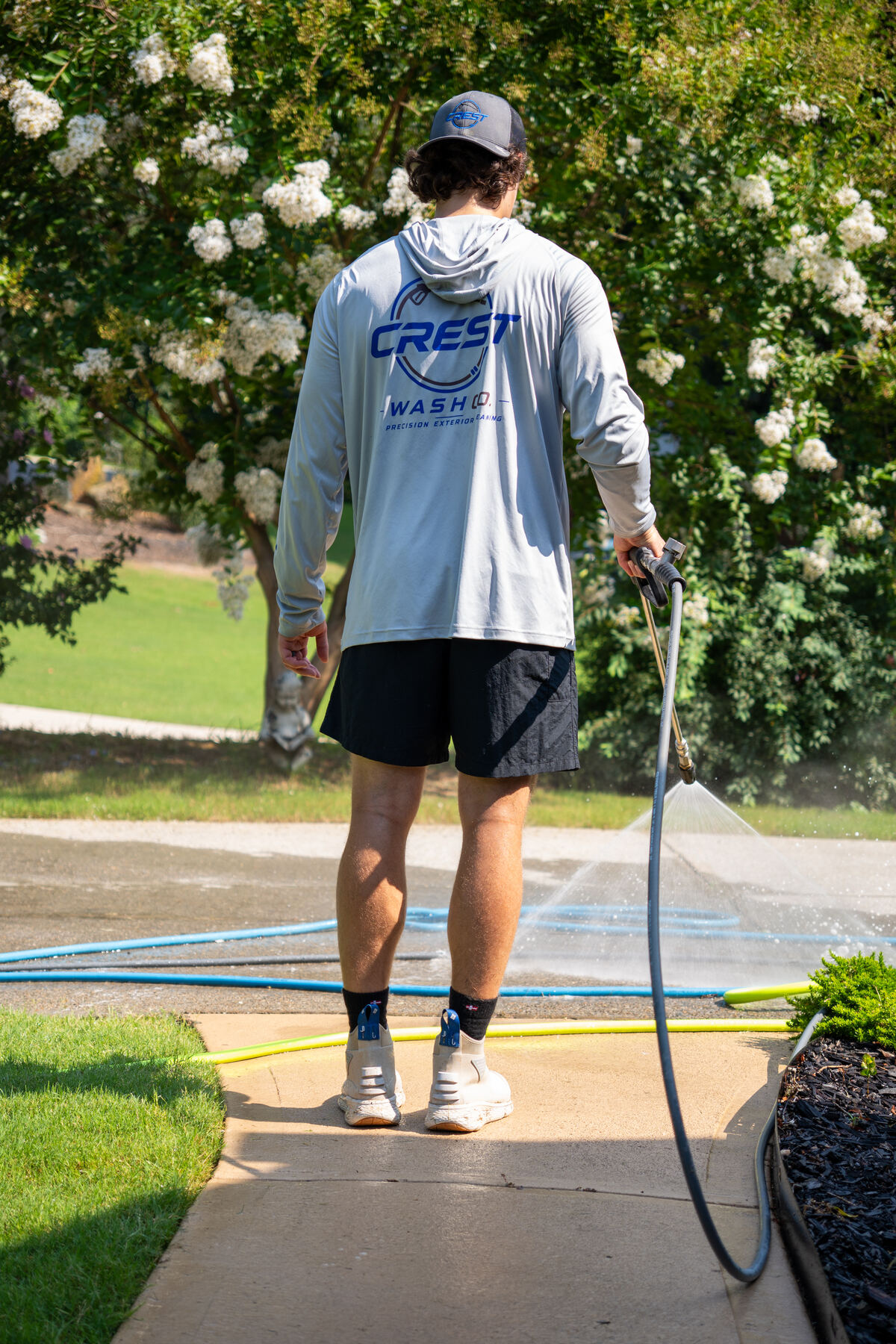 Surface cleaning a concrete driveway